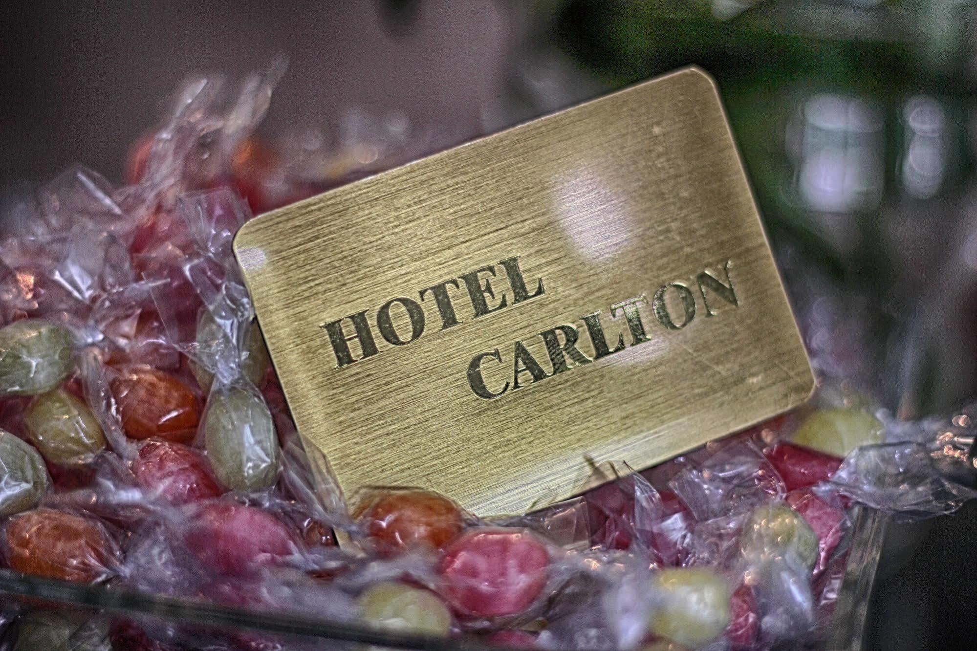 Carlton Hotel Франкфурт на Майн Екстериор снимка